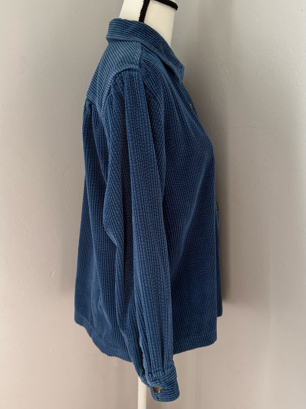 L.L. Bean Wide Wale Corduroy Shacket Shirt Button Down Women's Blue Medium - Picture 4 of 7